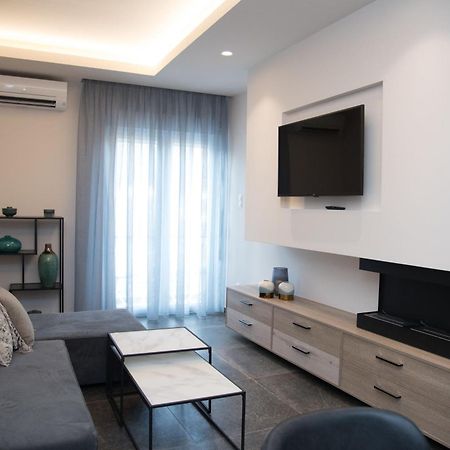 Loutraki Hidden Gem V Apartment Bagian luar foto