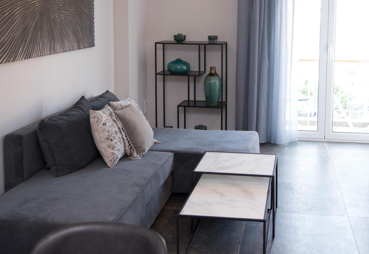 Loutraki Hidden Gem V Apartment Bagian luar foto